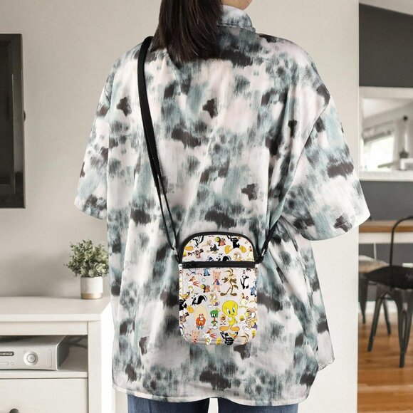 Versatile Cartoon Character Crossbody Bag – Essential Storage for Every Occasion - Picture 4 of 7